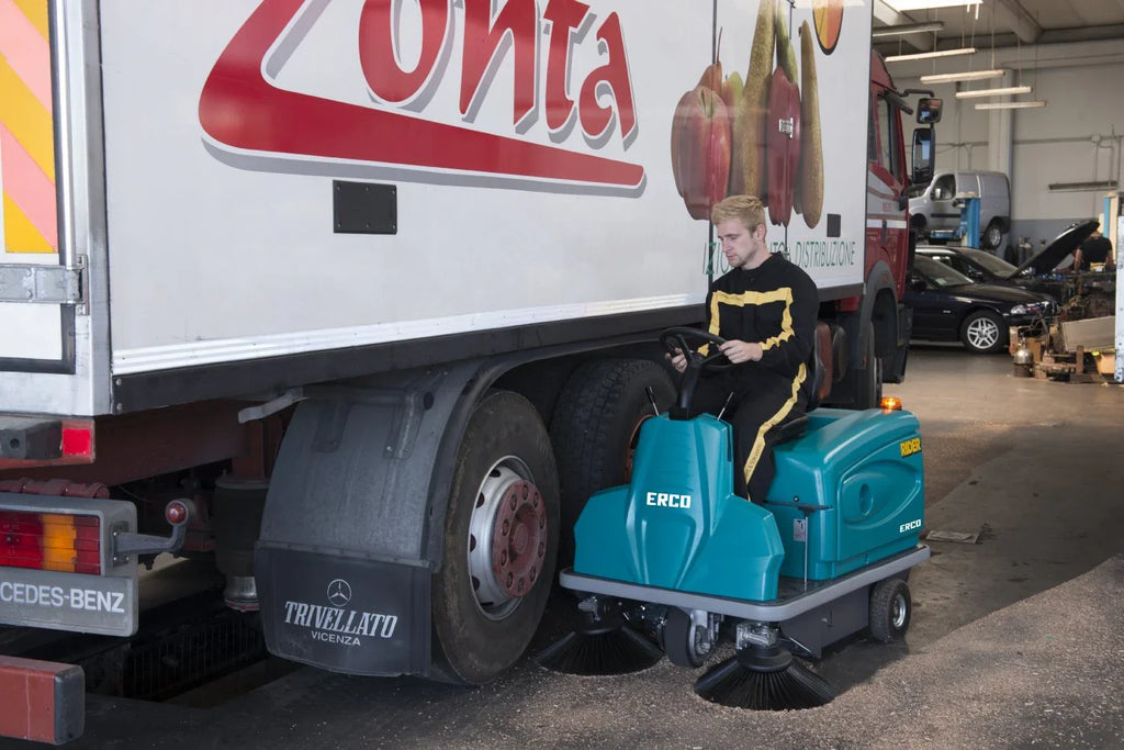ERCO Aufsitzkehsaugrmaschine "RIDER" ER-AKM-1201HS