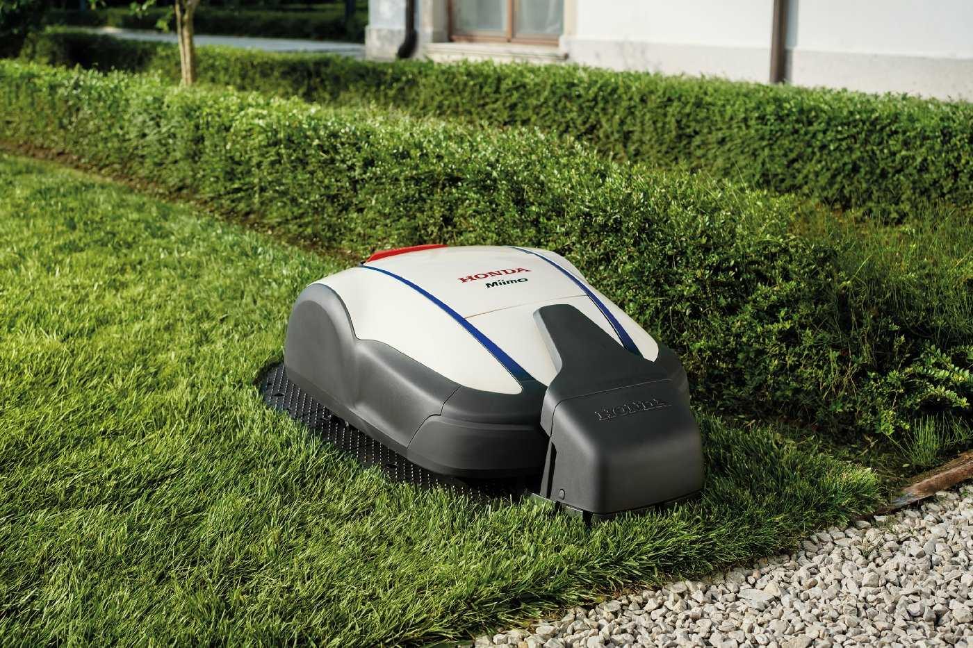 Honda Mähroboter Miimo HRM 4000 live Set Akku-Trimmer inkl. Trimmer, Akku und Ladegerät