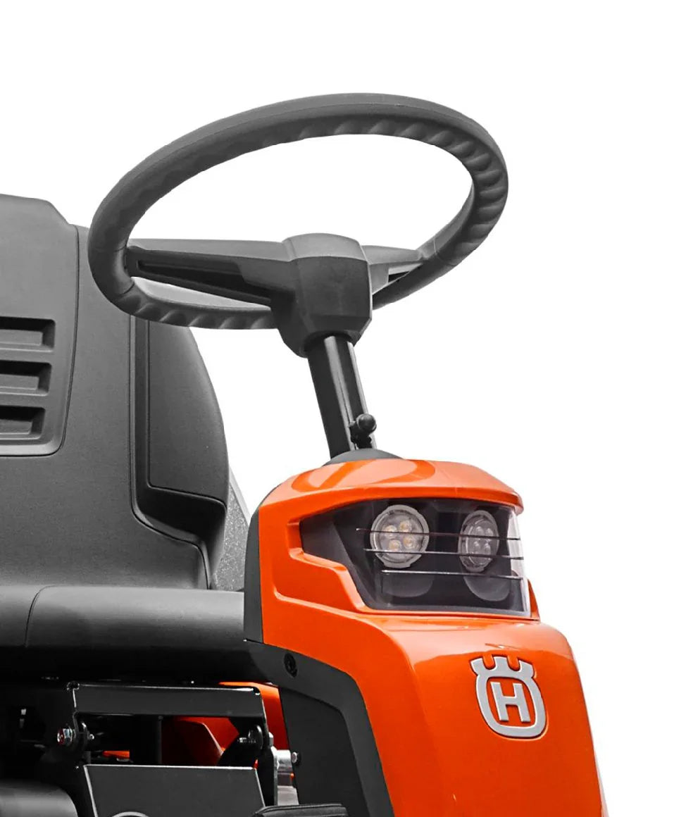 Husqvarna Profi Allrad-Frontmäher RC 320Ts AWD - Grundgerät ohne Mähdeck