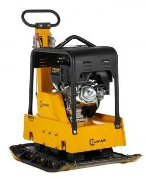Lumag Benzin-Rüttelplatte RP 300 HPCA inkl. Gummimatte und Fahrwerk