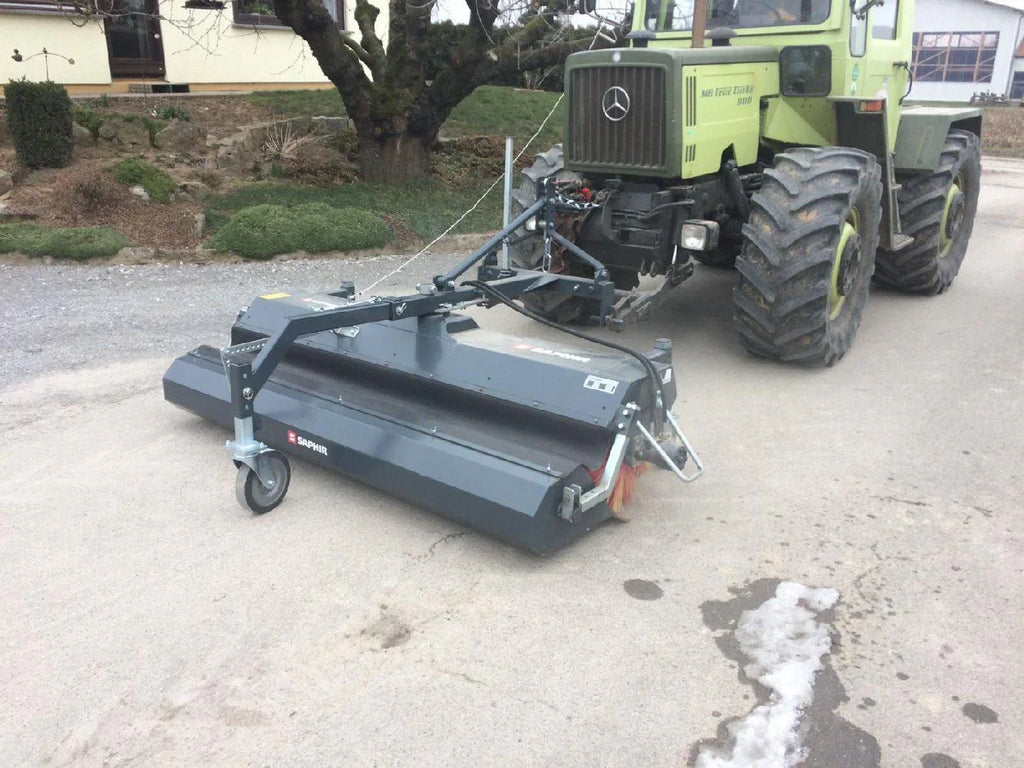 SAPHIR Kehrmaschine FKM 151