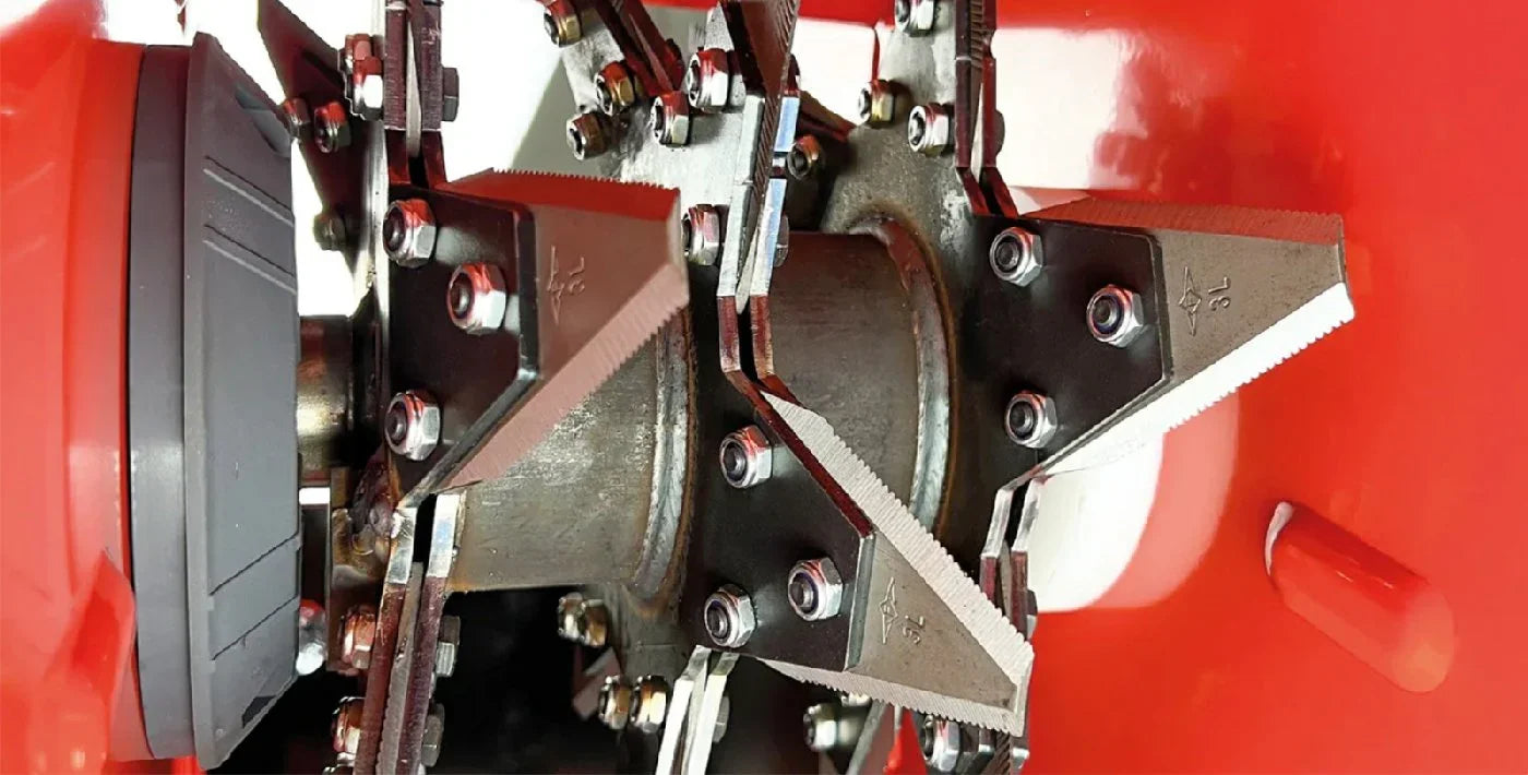 Sabo Benzin-Häcksler Comstar 210 Gartenhäcksler mit Fangkorb