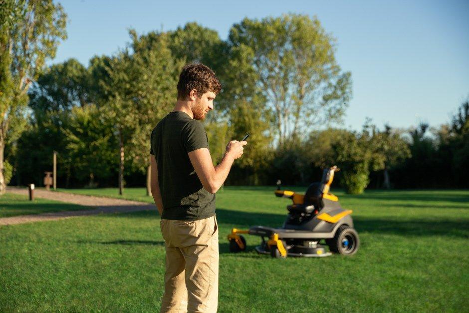 Stiga Akku-Zero-Turn-Mäher Gyro 900e