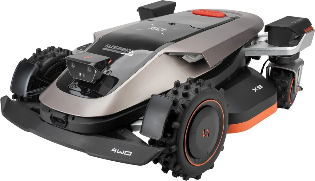 Sunseeker kabelloser Mähroboter X9 für Sportplätze und Großflächen (mit Allrad)