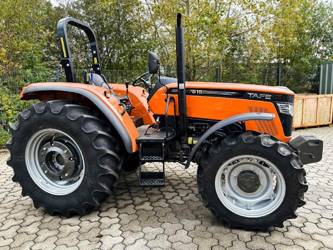 Tafe Allrad-Universalschlepper 7515R Grundmaschine ohne Bereifung