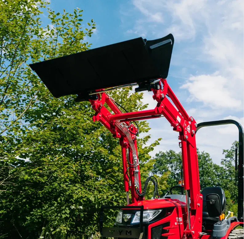 Tym Frontlader TX25SL-E mit Schaufel T255
