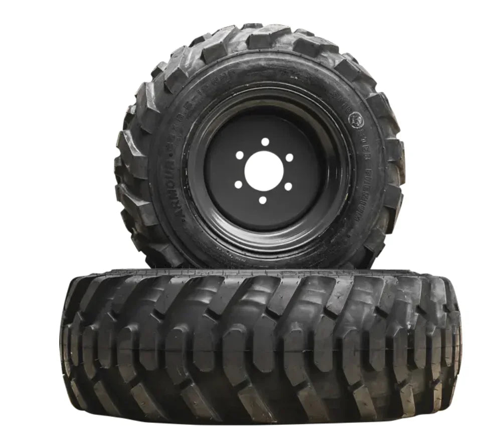 Tym Industriebereifung vorne: 12-16.5, hinten: 17.5L-24 passend für 5025R, 5025C, 6225C